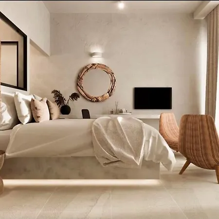 Delfini & Hotell 3*